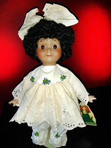 victoria ashlea originals porcelain musical collector doll