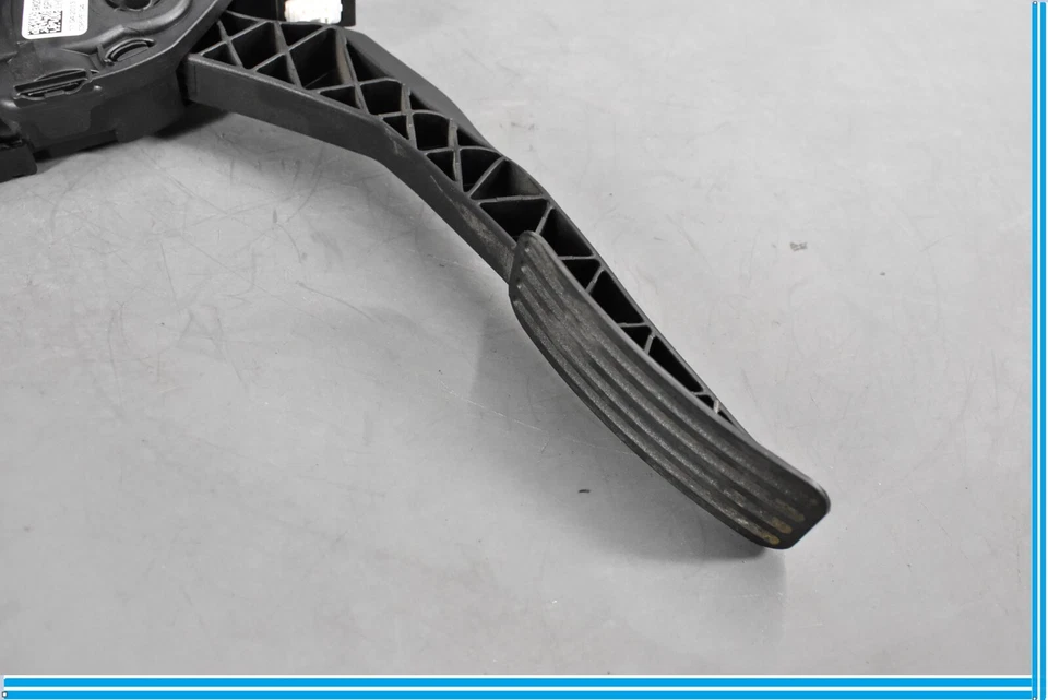 10-18 Jaguar XJ XJL Gas Throttle Acceleration Pedal W/ Pad 9X239F832AB Oem - Imagen 4 de 4