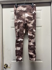 Reebok Women  s Getaway High Rise Leggings And Top. Bottoms Are M/ Top Is Large