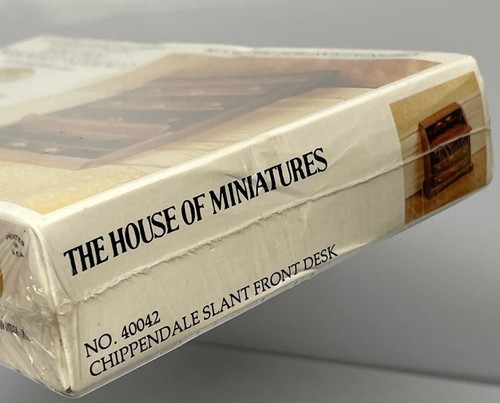 House of Miniatures Kit #40042 1:12 Chippendale Slant Front Desk Circa 1750 NEW! - Picture 3 of 3