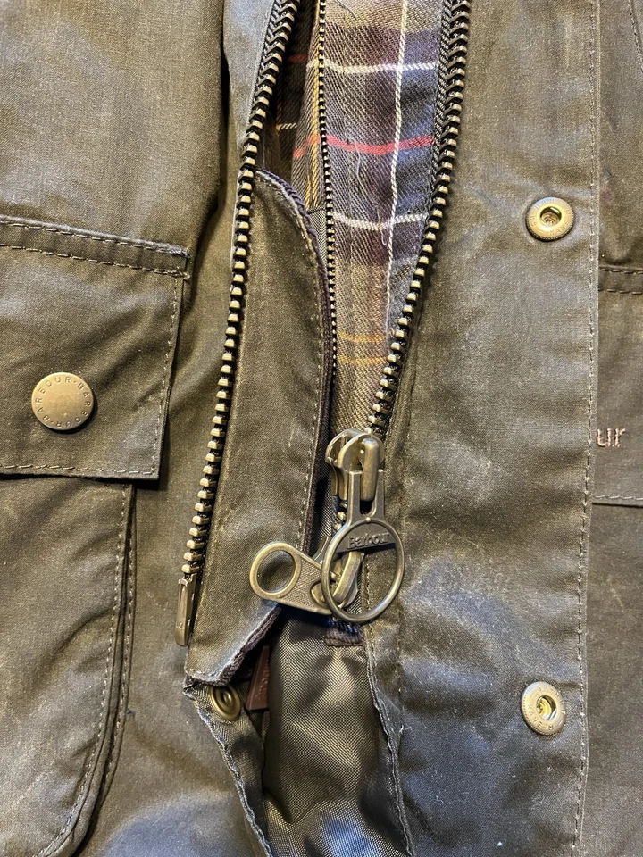 Восковая мужская куртка Barbour Ashby оливковая, размер большой отличное состояние товара! - Изображение 3 из 4