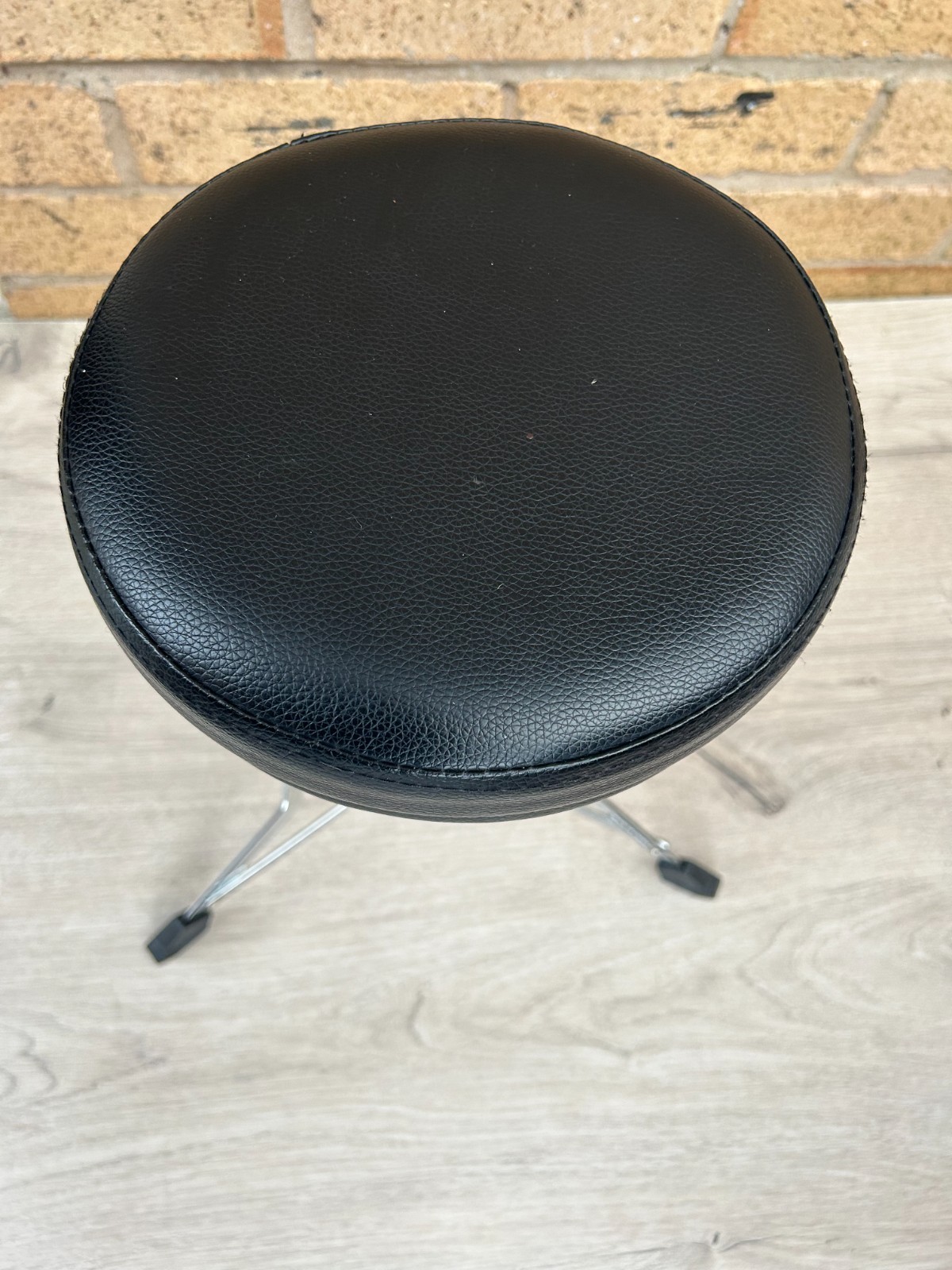 Gear4music JUNIOR Drum Stool | Chrome on Steel | Adjustable height | Padded seat photo 2