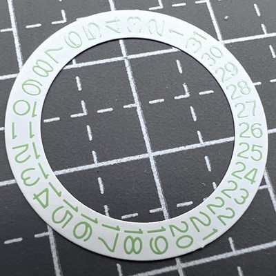 2 PIECES White Background Light Green Character Disk Date Wheel for NH35 NH36