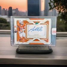 2025 Panini National Treasures Arch Manning On Card Auto 2/10 Gold Longhorns