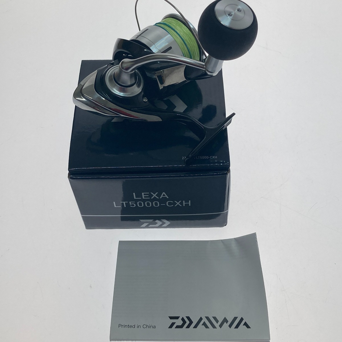 Daiwa 23 Regza Lt5000-Cxh 00061151 Slightly Scratched And Daiwa 23 Regza Lt5000-Cxh 00061151 Slightly Scratched And