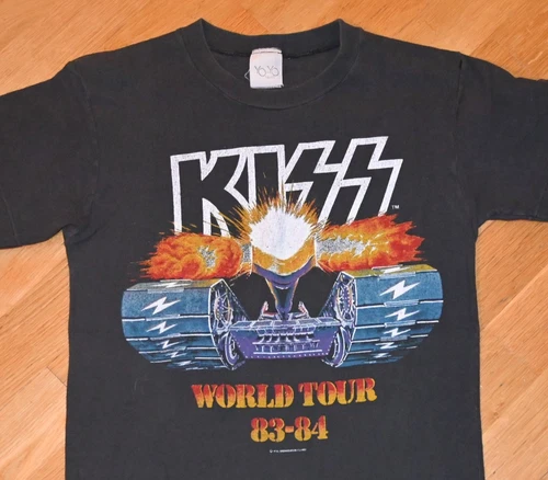 -84 KISS original 80's Europe Tour concert band te 1980s vintage concert t-shirt, vintage, size S, single stitch, B+ condition