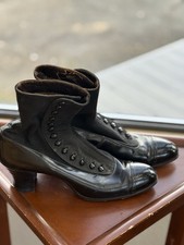 Antique Victorian/Edwardian Black Leather Button Boots