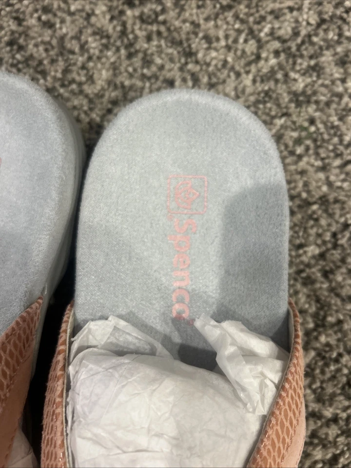 Spenco Women’s Shoes  Flamingo Rose Gold Yumi Size 8  - Image 3 of 4