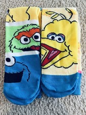 Sesame Street Big Bird Elmo Cookie Monster Oscar Crew Socks 2 Pairs 7-12 Unisex