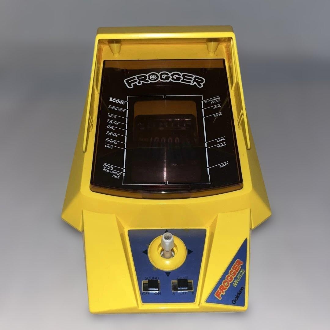 Gakken Konami FL LSI Tabletop Game Frogger Made in Japan 1982