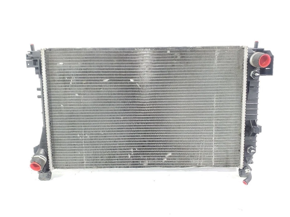 2006 2007 2008 2009 2010 2011 SAAB 9-3 OEM 2,0 L turbo radiador automático Foto 2 de 4