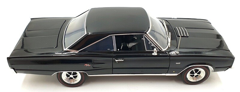 Acme 1/18 Scale Diecast A1806603 - 1967 Dodge Coronet R/T