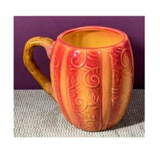 CERAMIC PUMPKIN/FALL LOOK WITH STEM HANDLE & VINE/LEAVES  LARGE COFFEE CUP/MUG