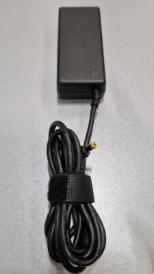 LITEON Acer PA-1700-02 Strom Adapter 19V 3.42A Schwarz Gebraucht Aktiv