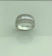 925 Sterling Silver CZ Cubic Zirconia Ladies Band Ring Size 6