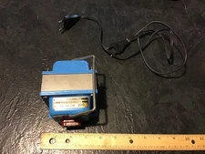 Idiomatic autotransformer 50-60 hz.  Va 200 made in Italy new old stock no box 