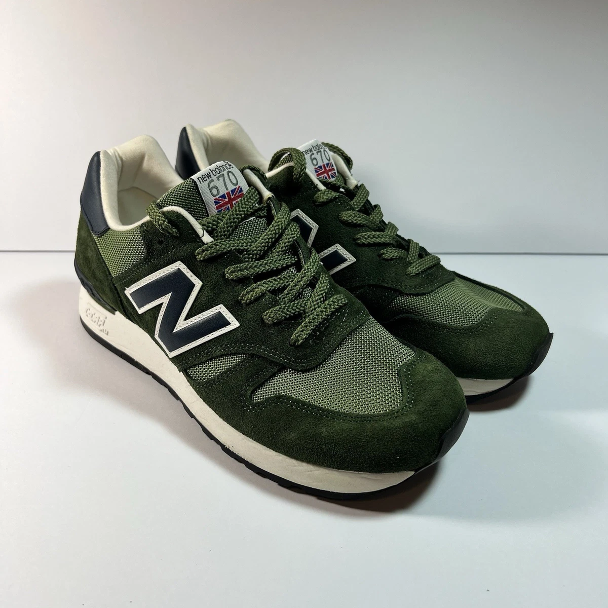 靴 New Balance M670GNW made in UK New Balance Made in UK 670 Shoes - Grey/Blue/White
