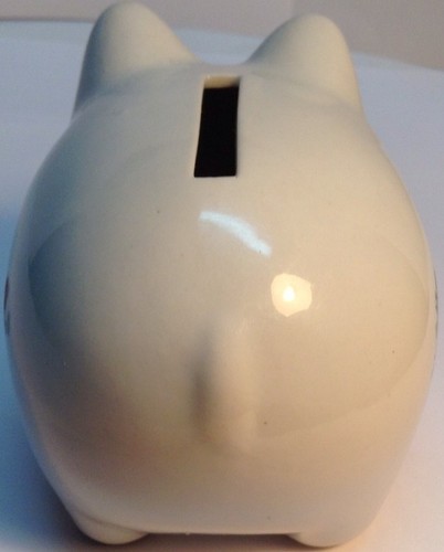 cute little pig piggy bank whit flowers painted each side - Picture 4 of 9