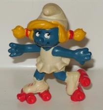 1981 Peyo Schleich Rollerskate Smurfette 20126 PVC figure smurf SMURFS Vintage