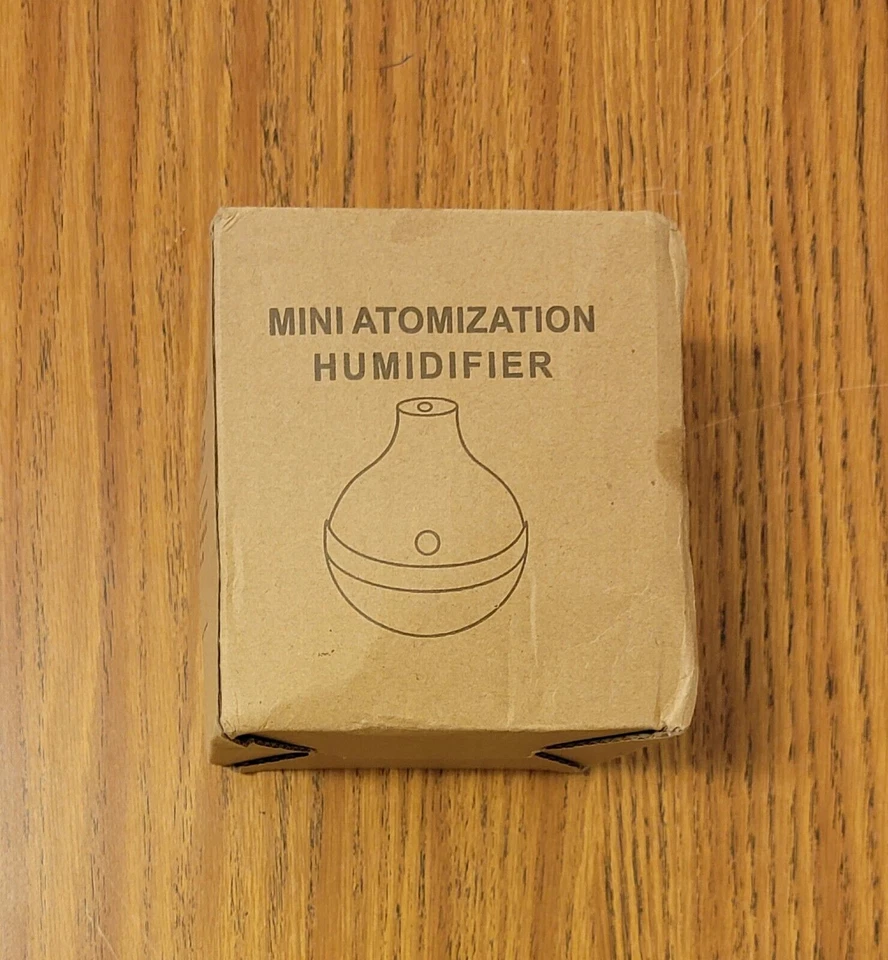 Mini Atomization Humidifier Round Shape USB Portable Air Purifier in Light Wood - Image 4 of 4