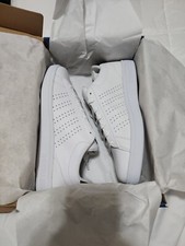 K-SWISS CLASSIC WHITE/BLACK SNEAKERS. MEN 8.5. Brand New, Stylish and Trendy.