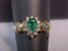 VINTAGE NATURAL PEAR SHAPED EMERALD AND DIAMOND RING 14K YELLOW GOLD SIZE 8.75