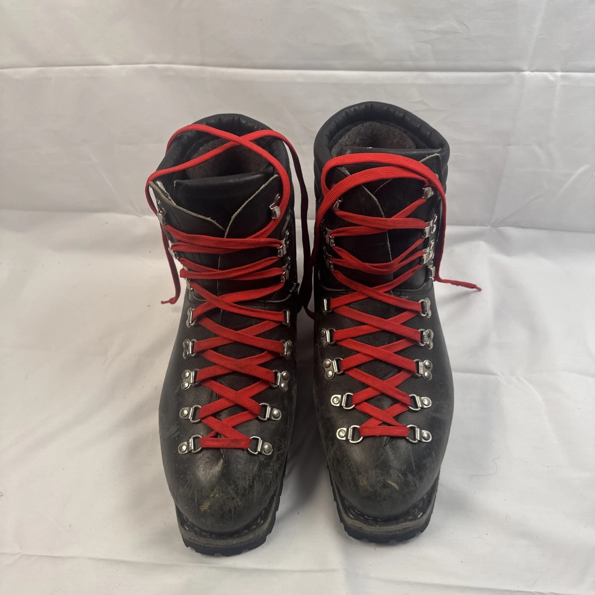 Black LOWA Ankle Boots for Men for Sale | Shop New & Used  display picture 2