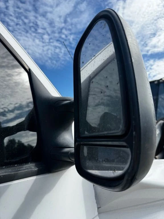 Used Right Back Glass fits: 2012 Ford E350 VAN stationary 4 holes privacy tint R - Image 3 of 4