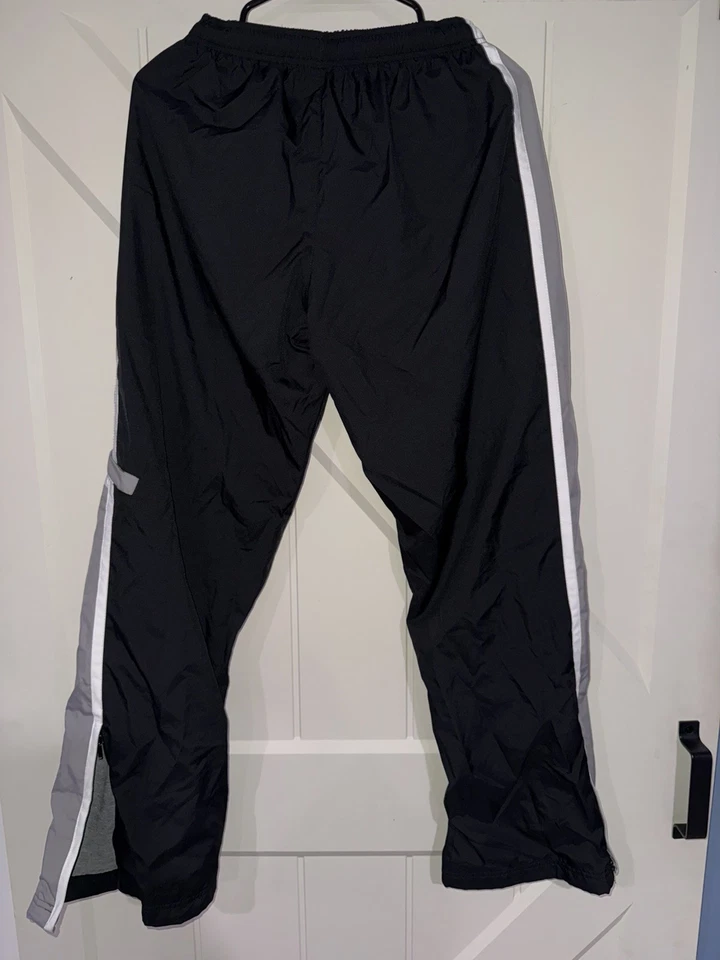 Pantalones de chándal vintage Nike cortavientos forrados de lana negros blancos - Hombres XL Foto 3 de 4