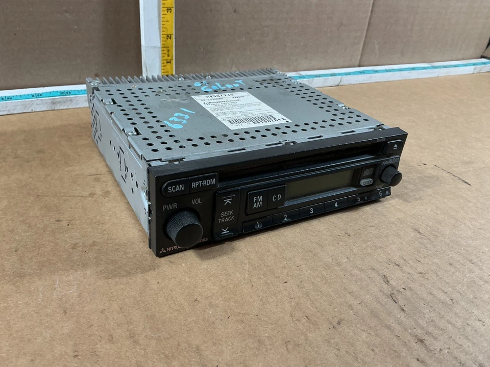 2002-2003 Mitsubishi Galant Radio Receiver CD Player MR587248 OEM - Image 2 of 4