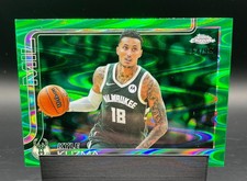 2025-26 Topps Chrome Basketball #118 Kyle Kuzma Green Wave Refractor COLOR /99