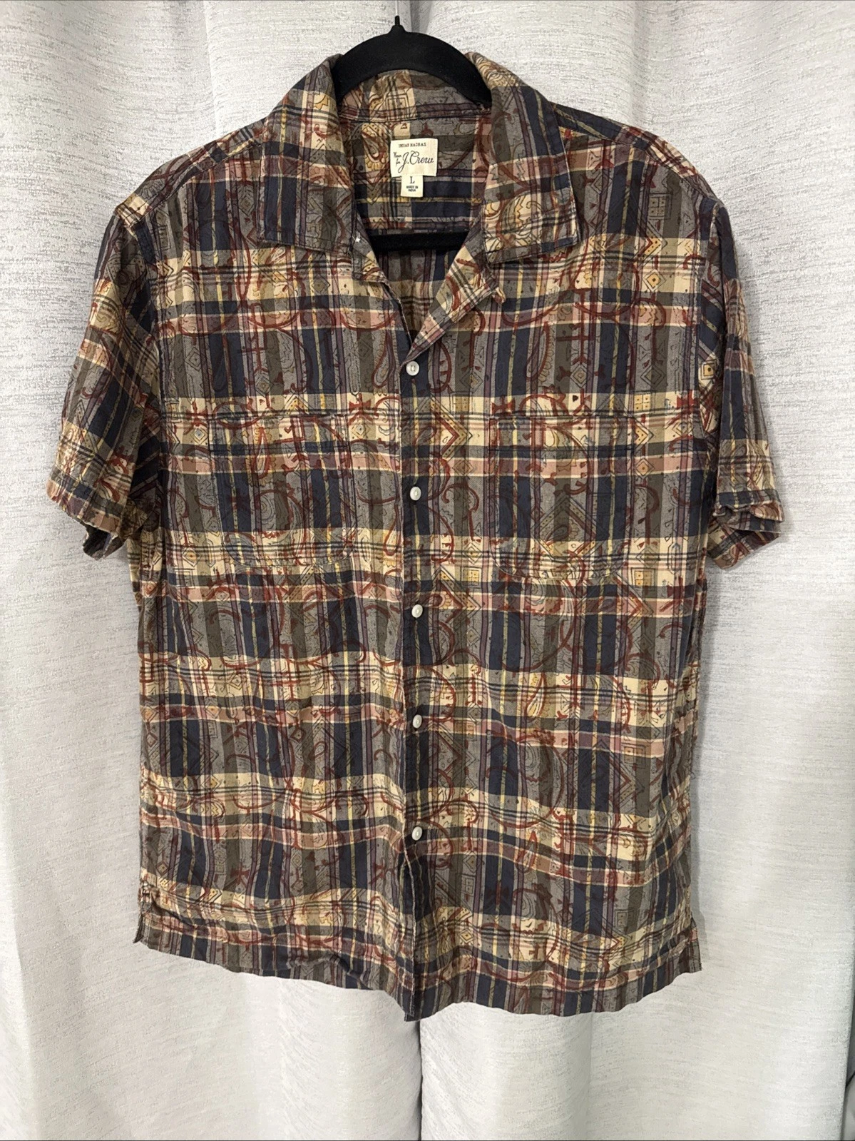 J Crew Madras Hawaiian Shirt Plaid Floral Button Up Front Pockets Mens Sz Large
Opens in a new windo