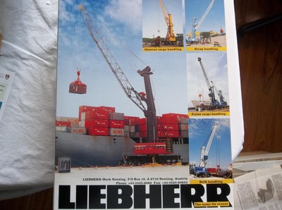 NIB Conrad 2111 Liebherr LHM320 Harbour Mobile Crane 1:100 Scale Red/Black MINT