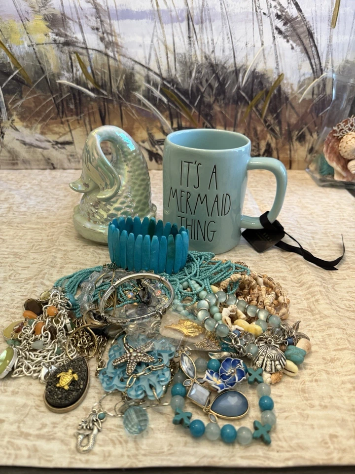 美人鱼珠宝罐海滩海洋主题收藏品Rae Dunn美人鱼马克杯 — 第 2/4 张图片