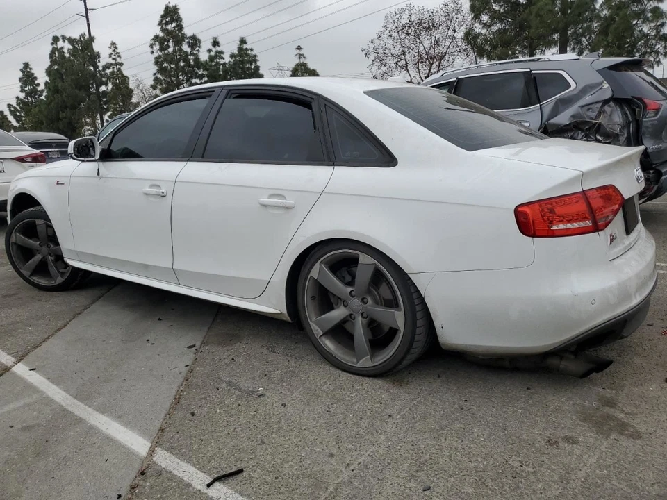 WHT DECKLID TAILGATE 2010-2012 AUDI S4 AUDI Foto 2 de 4