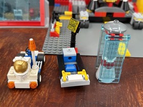 LEGO City (3368) Space Centre - 100% complete