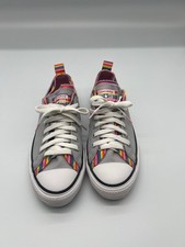 Converse All Star - Gray Rainbow Stripe Sneaker, Girls/Junior SIZE 1 - VeryGood!