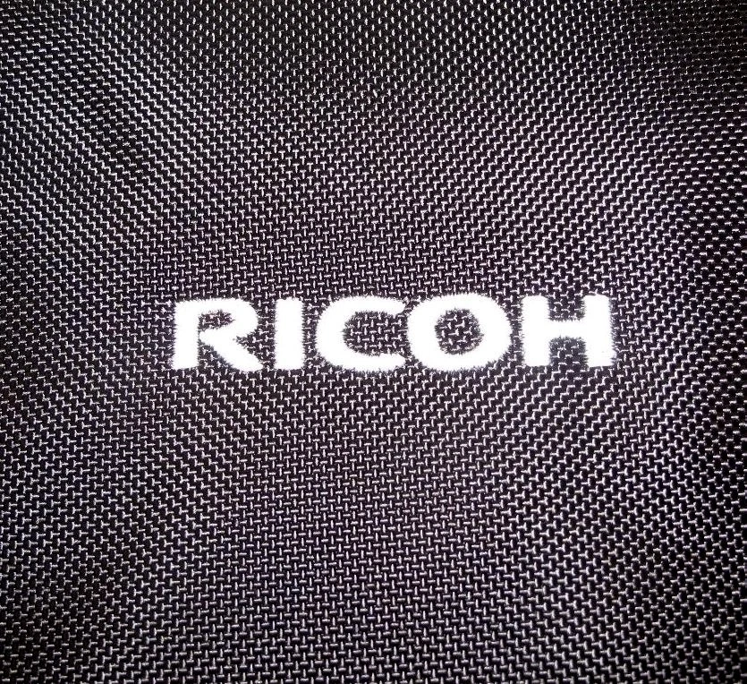 NEW Wenger 'Domain' 10" Zippered Tablet/eReader Case  Black w/Logo - Image 4 of 4