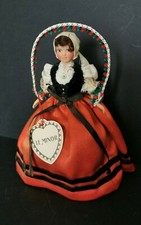 Poupée folklorique ancienne Le Minor danseuse basque 