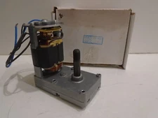 *NEW* YIFAN MOTOR CO. 1B92770-H11 AC/DC UNIVERSAL MOTOR 110V