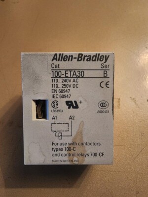 Allen-Bradley 100-ETA30 Ser. B 1-30sec On-Delay Pneumatic Timer Relay