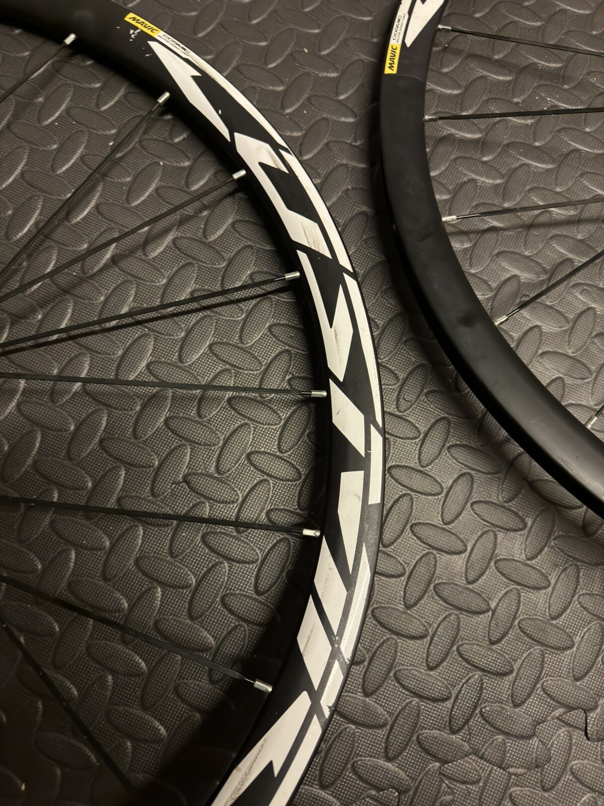mavic cosmic elite ust disc wheelset