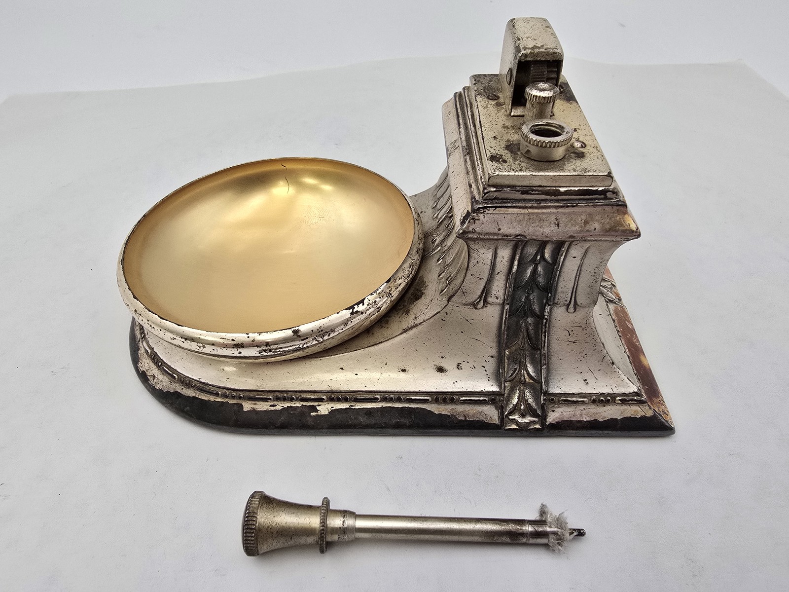Antique Ronson Touch Tip Vanity Table Top Lighter Powder Puff Art Deco
