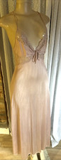 VINTAGE MAIDENFORM DREAMWEAR LINGERIE / GOWN Taupe Sz Sm ngg