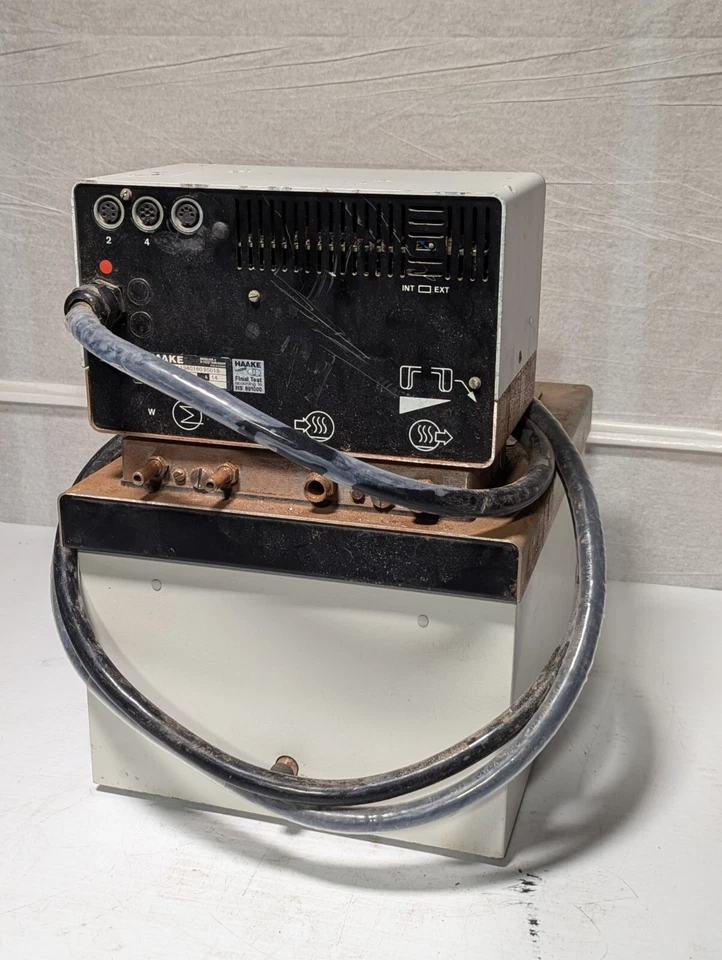 Baño de agua de calefacción digital recirculación Haake N3 + Haake B como se muestra, cables cortados Foto 3 de 4