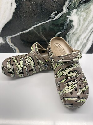 Crocs Classic Printed Camo Clogs Slip On Shoes Jungle Camo Mens Womens  NEW