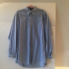 Kirkland Signature Size 16.5-34 MENS Blue Striped Button Down Shirt  