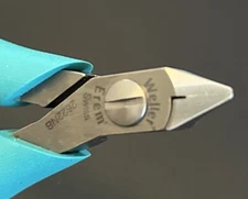 Erem 2622NB 5" ESD Safe Flush Pointed Relieved Head Side Cutter