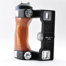ASAHI PENTAX Wood Hand Grip For 6x7 67 67II Excellent   From JAPAN y0035