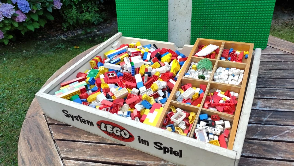 Lego Holz BAUKASTEN 50er Jahre mit Befüllung - Sortierbox Sortierkasten + Deckel - Bild 2 von 4